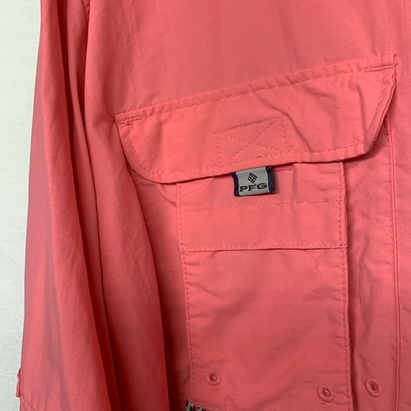 Columbia PFG women’s Pink Button-Up Shirt - Picture 5 of 9